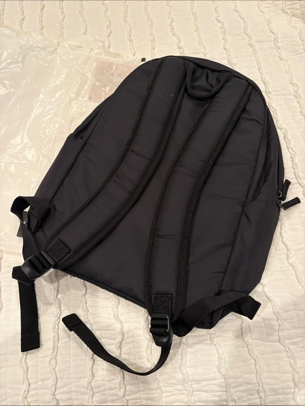 Oakley 23L Nylon Blackout Classic Everyday Backpack